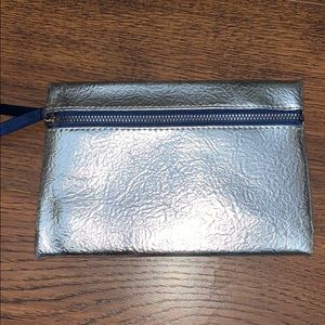 Makeup bag